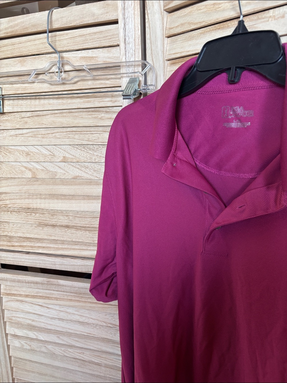 Men's Polo in Raspberry Large - Picture 3 of 3
